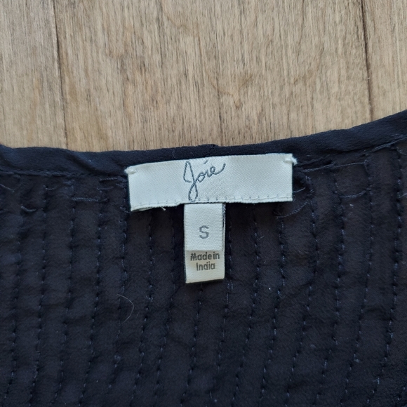 JOIE 100% Silk/Beaded Top - Picture 4 of 4